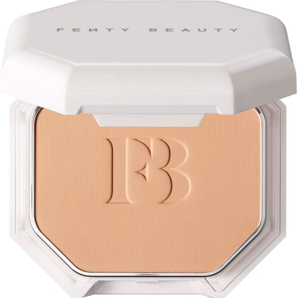 Fenty Beauty Pro Filt'r Soft Matte Powder Foundation