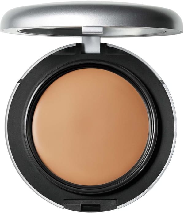 Mac Cosmetics Studio Fix Tech Cream Foundation