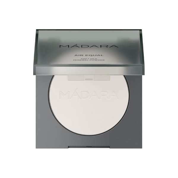 Mádara AIR EQUAL Soft Silk Mineral Powder